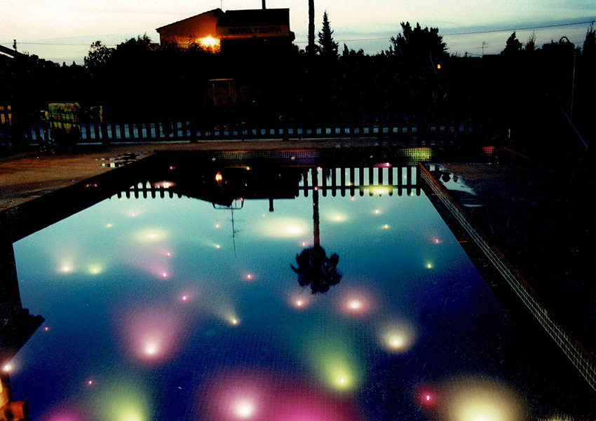 ILUMINACIÓN DE PISCINA A TRAVÉS DE FIBRA